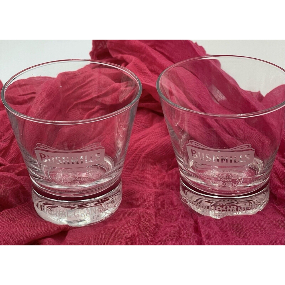 Exclusive BUSHMILLS 1608 Grant to Distil 400th Anniversary 2 Glasses Whiskey EUC